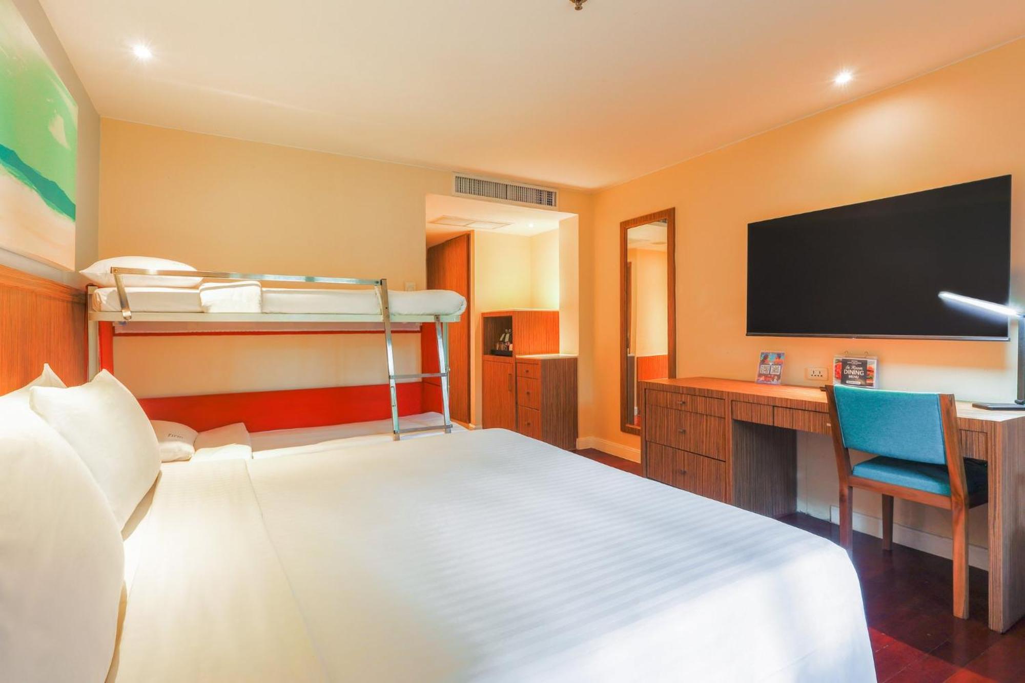 Holiday Inn Resort Phuket Surin Beach By Ihg Exterior photo